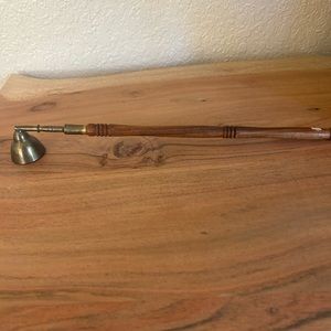 12" CANDLE SNUFFER VINTAGE TARNISHED BRASS WOODEN HANDLE MADE IN INDIA